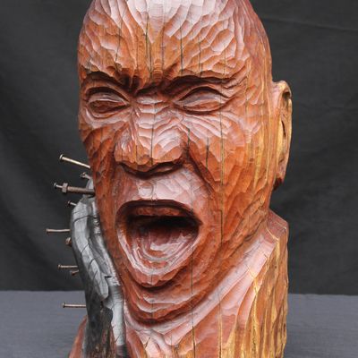 La Colère, ça fait mal, comme de venir au monde : Gaïac, fer, hauteur 48 cm 