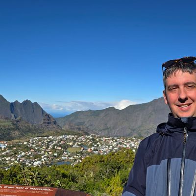 Cilaos (Île de La Réunion) - Village et broderie