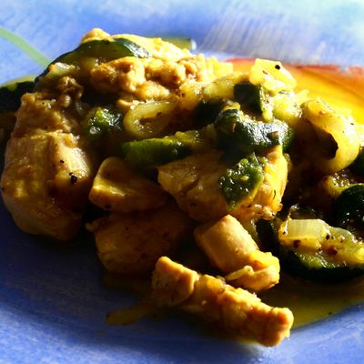Emincé de poulet aux courgettes
