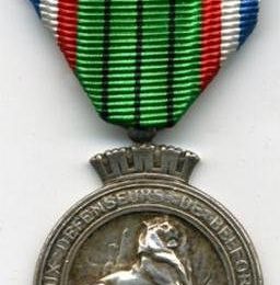 Liste des récipiendaires de la médaille commémorative du siège de Belfort en 1870-1871, remise le 2 octobre 1910 à Belfort.