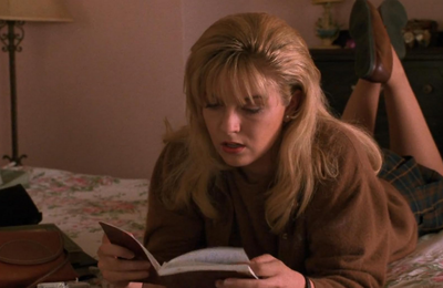 Hotties Reading 880