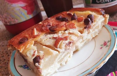 GÂTEAU POIRES-AMANDES-CHOCOLAT