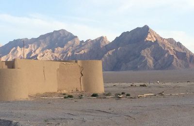 Iran - Histoire et architecture (10/19). Les Ilkhânides (1221 / 1355) - La route des caravanes.