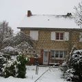 maison sous la neige