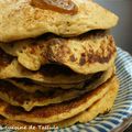 Pancakes à la farine de seigle et aux raisins secs