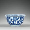 Rare bol en porcelaine bleu blanc, marque et époque Jiajing