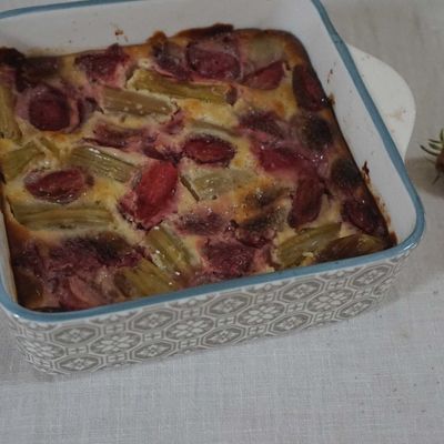 On profite de la rhubarbe...