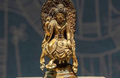 Gilt Bronze Avalokitesvara, Tang dynasty, 7th-8th Century