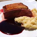 Magret de canard "basse-température", purée de céleri, coulis de cassis