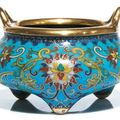 Brûle-parfum tripode en bronze doré et émaux cloisonnés, Chine, marque et époque Qianlong