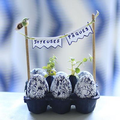 Oeufs et papier maché ! 