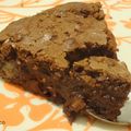 BROWNIE AUX NOIX ET ORANGES CONFITES 