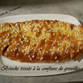 Brioche tressée à la confiture de groseilles