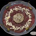 Carpaccio de bœuf à la truffe blanche d'Alba et vin de Barolo