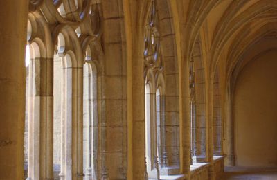 Abbaye d'Ambronnay en photos