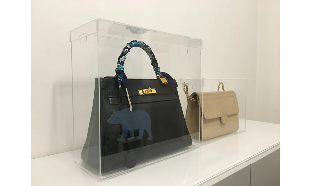 Comment préserver ces sacs tout en les exposants ?