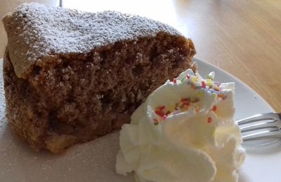 Apple Cake Sharlotka ou nuage aux pommes