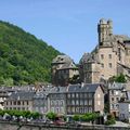 Visite d’Estaing et son château sur le chemin de Saint-Jacques :