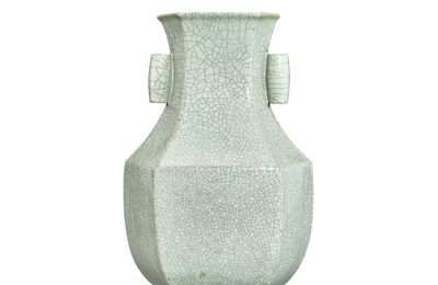 A large Ge-type hexagonal vase, Hu, Seal mark and period of Qianlong