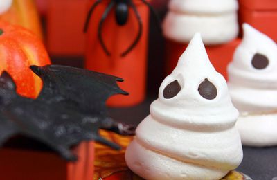 Meringues fantômes pour Halloween