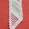 Marque page en hardanger + tricot