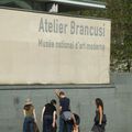 "pose" de touristes pour leur photo-souvenir