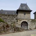 CADEAU : 1 EGLISE CREUSOISE + 1 CHÂTEAU HAUT-VIENNOIS + 1 BAIGNADE (A VASSIVIERE) !