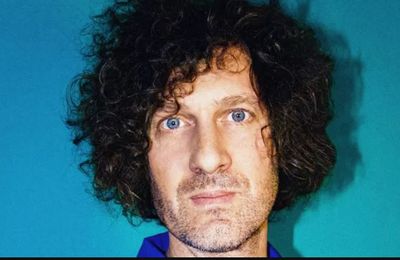 Critique d'album : Garden Party : le flamboyant retour aux sources de Florent Marchet