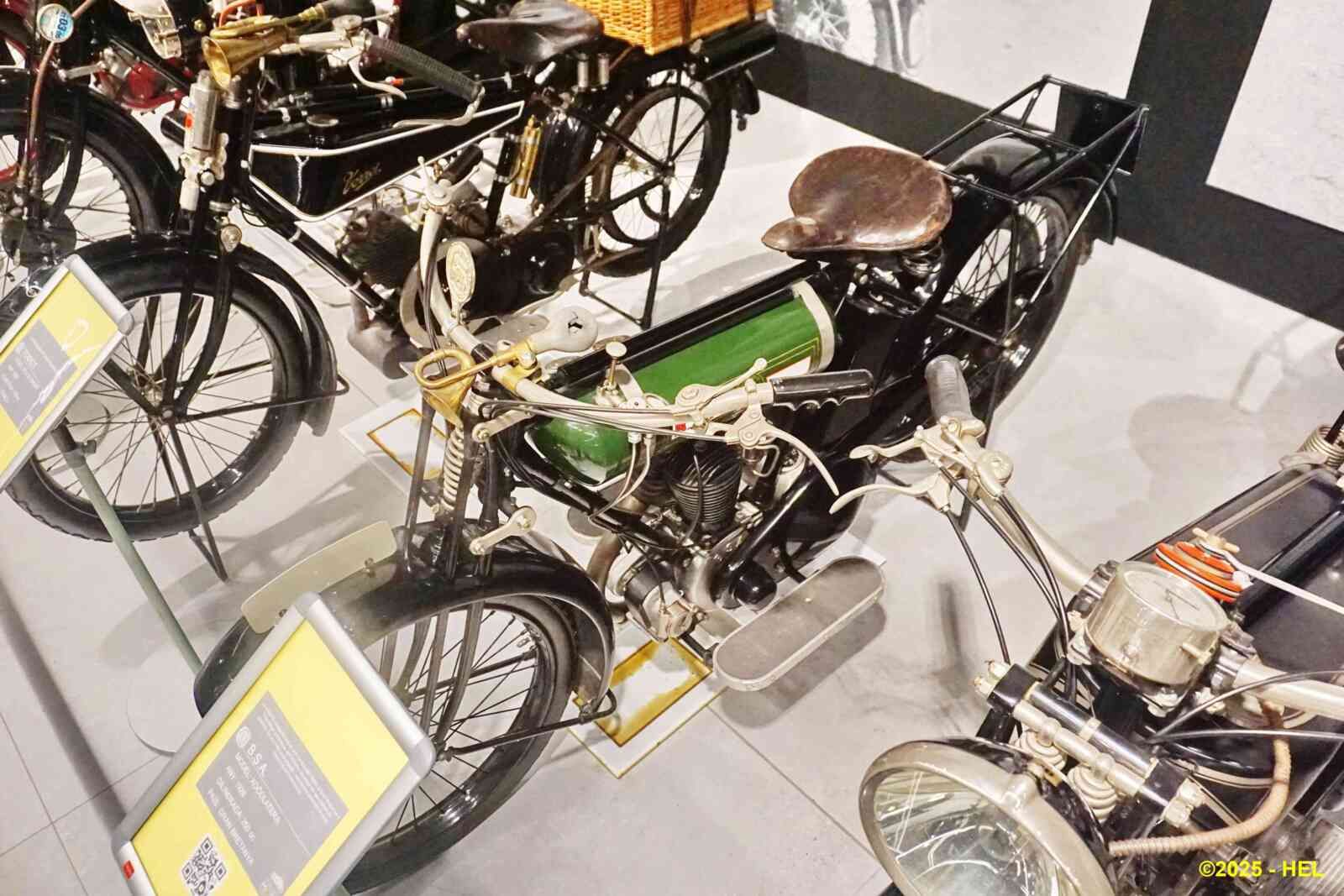 BSA Xocolatera 250cc_01 - 1926 [UK] HL_GF