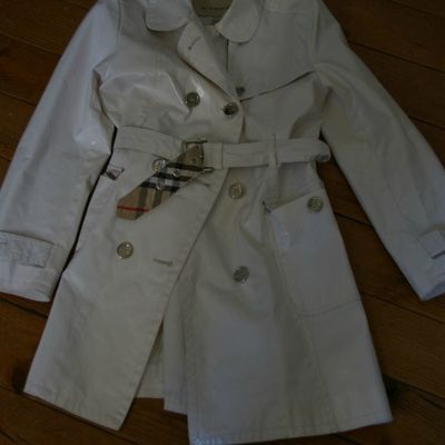 Imperméable Burberry (authentique) fille 8 ans