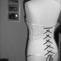 Un corset c'est possible çà ?