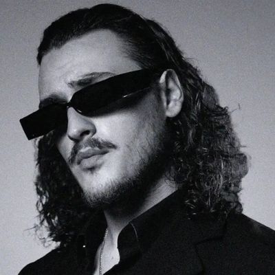 ALBANIE 2026 : FESTIVAL I KËNGËS - Alis à Vienne !