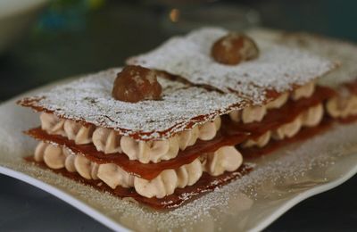 Mille-feuille à la crème de marron et aux marrons glacés