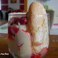 Verrines mascarpone, framboises et biscuits cuillère bien sûr !