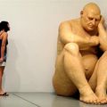 Ron Mueck dans la rue