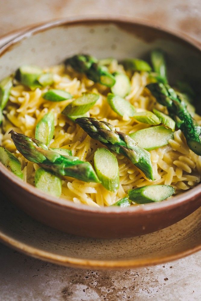 asperges vertes, orzo, pates avoines, fondantes, croquantes, emmental, comté, recette de printemps, facile, rapide, risotto