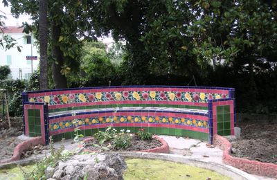 Fontana Rosa (4) - Les bancs et la loggia