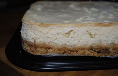 Cheesecake aux dés d'ananas, biscuit coco