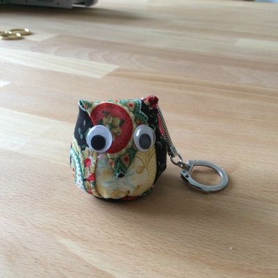 porte-clefs hibou - P.U. = 7,00 Euros TTC (port en sus)
