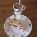Gâteau aux airelles et cappuccino = le bonheur