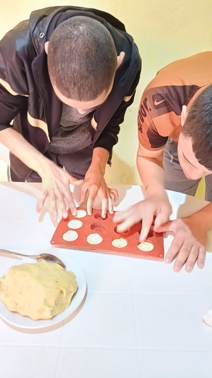 3ème pâtisserie traditionnelle &gt;des Ghriba الغريبة au dernier atelier pâtisserie  à O.T.