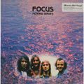 Download Focus - Moving Waves 