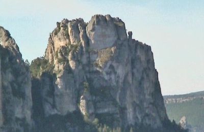 Rocher de Cinglegros - Causse Méjan