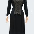 Jacques Fath Paris - New York , Design for Joseph Halpert, robe en crêpe noir et décolleté en soie, circa 1940