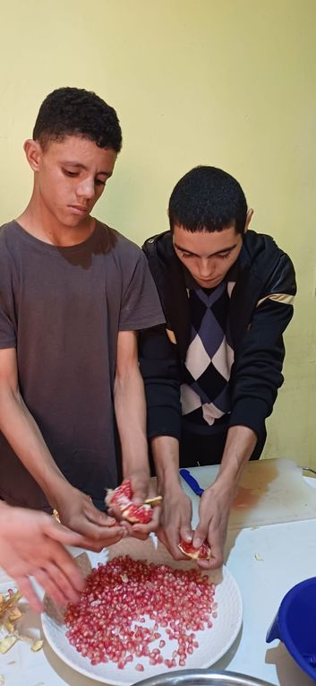 Confiture de grenades du jardin vendredi 10 au temps d'accueil à Ourika Tadamoune