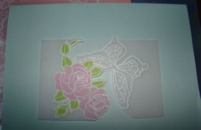 Carte roses et papillon