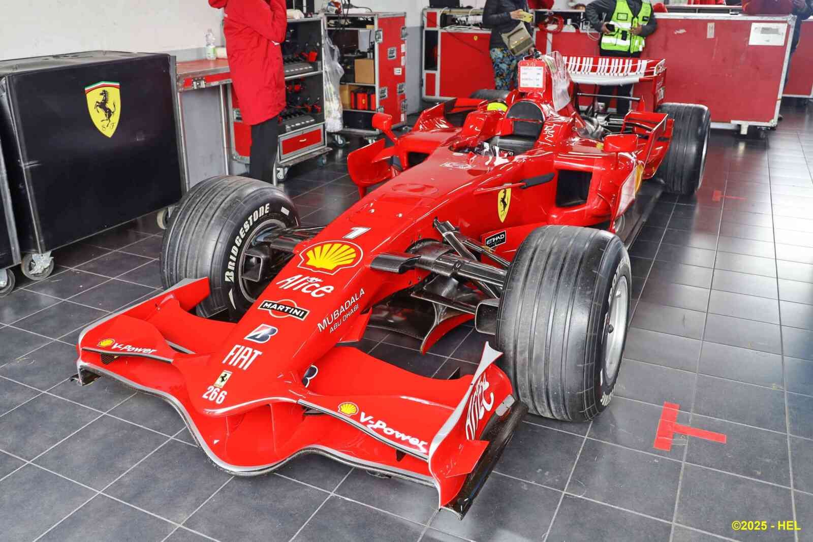 2008 - Ferrari F1 2008 #266_24 HL_GF