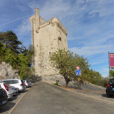 LE FORT SAINT ANDRE A VILLENEUVE LES AVIGNONS