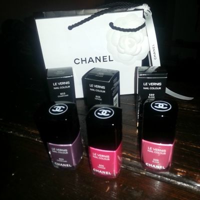 CHANEL VERNIS TENDANCES 2014 / UP TENDANCIES SEASON SPRING SUMMER NAILPOLISH / COULEURS/ COLORS 