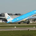 Aéroport: Toulouse-Blagnac: KLM Royal Dutch Airlines: Airbus A330-243: F-WWKB: MSN:925.